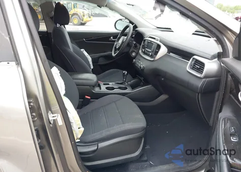 2018 Kia Sorento 3.3L Lx из США, поврежденный, VIN 5XYPGDA53JG370995